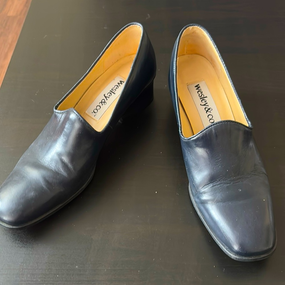 Vintage Wesley & Co loafers